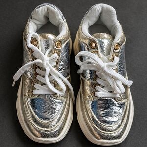 Gabrielle Union Metallic Sneakers Size 7 EUC Worn Once Great Condition